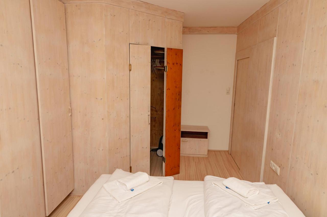Beautiful 2-bedroom apartment near Schönbrunn Wien Exteriör bild